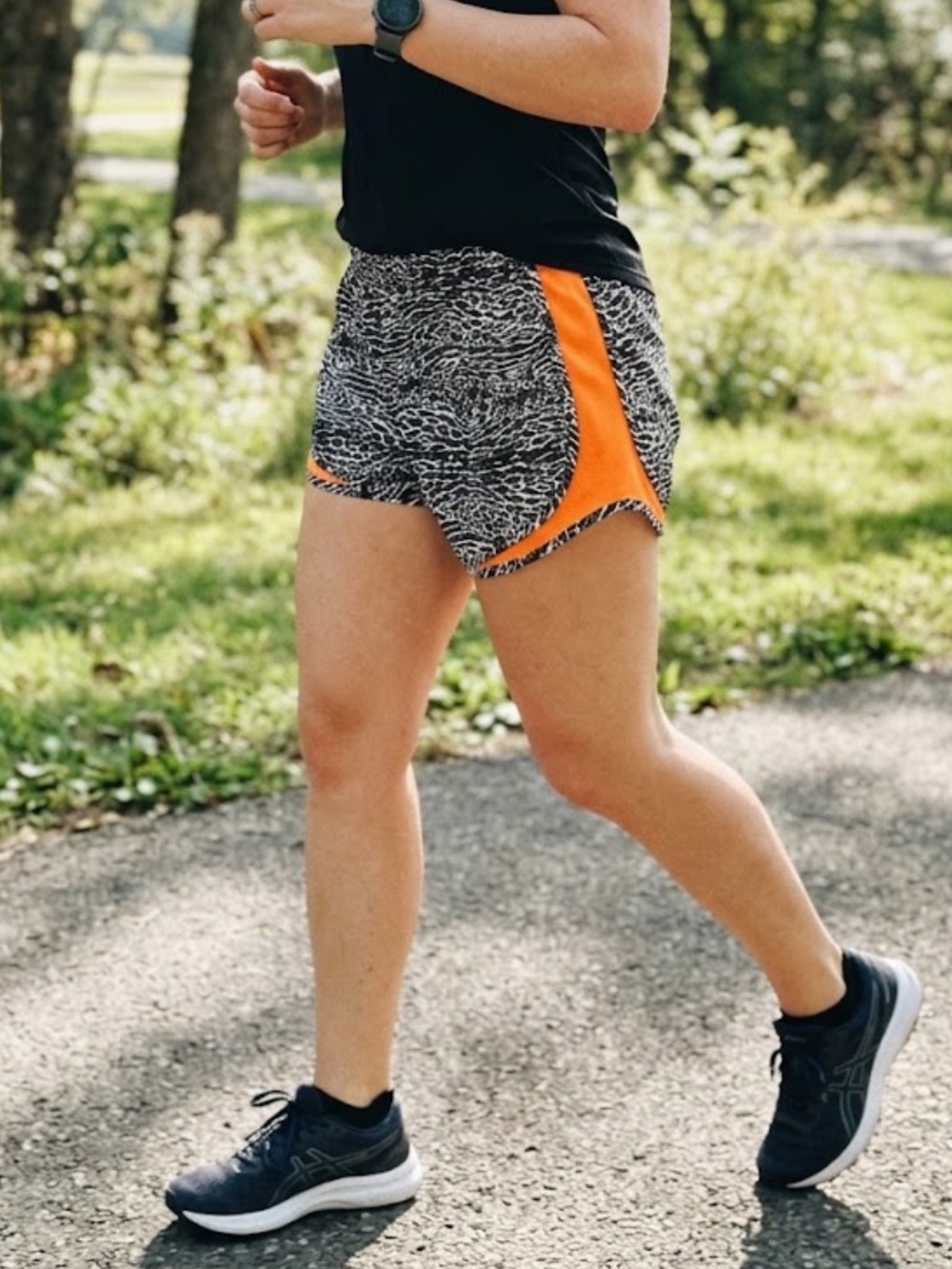 Nike‎ Dri-FIT Women’s Small Cheetah Print Running Shorts with Orange